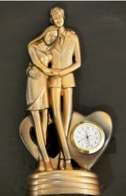 Childrens Kids Shelf Desk Table Mantel Clock Decor Heart Loving Couple Gift