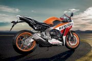 Honda CBR1000RR Fireblade 2015