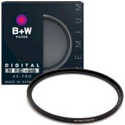 B&W 49mm XS PRO-MRC UV Nano (010M)