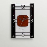 Safal Quartz Vertical Black And Red Beauty Wall Clock SA553DE60COLINDFUR