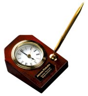 Personalized 3 5/8 x 4 3/4 Rosewood Piano Finish Desk Clock with Pen - Brand New