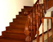 Cầu thang gỗ GTN015