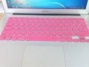 Lót phím macbook đơn sắc màu hồng