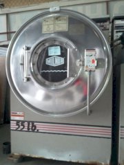 Máy giặt công nghiệp Milnor 551B