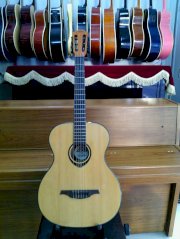Đàn Guitar Tramomtane TR-16020