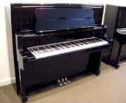 Đàn piano Kawai US-65