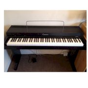 Đàn Piano Yamaha CLP-121