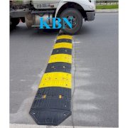 Gờ giảm tốc cao su cho xe container KBN.CTN