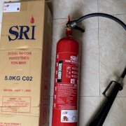 Bình chữa cháy Co2 5kg Sri FEX 139-CS-050-RD