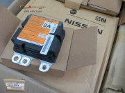 Cảm biến túi khí Nissan Navara NP300