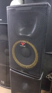 Loa Cerwin Vega bass 30cm và 1 kèn