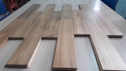 Sàn gỗ keo 12x90x1820mm