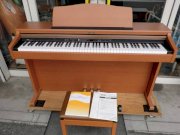 Đàn Piano điện Roland HP103