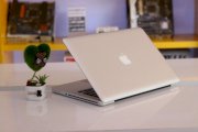 MACBOOK PRO 15 INCH MID 2010, CPU: Intel core i5 2.4 Ghz, RAM: 4G, 128G SSD, 15.6 inch