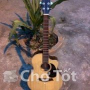 Guitar Acoustic Hồng Đào Trung Kỹ
