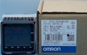 Đồng hồ nhiệt độ Omron E5CC-RX2ASM-880