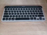 Bàn phím không dây Logitech K811