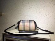 Túi xách Burberry London BBR 38824501-3