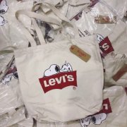 Túi Levi’S Snoopy Tote Bag