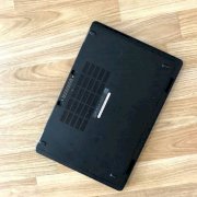 Laptop Dell Latitude E5550 (15.6” FHD IPS – Core i5 5300U – 4 – 320)