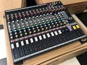 Mixer Soundcraft EFX-12