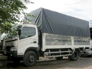 Xe tải Hino thùng ngắn CDSG33 9 tấn