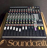 Bàn mixer Soundcraf EFX 8 chuẩn loại 1