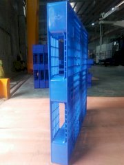 Pallet nhựa Tuệ Minh 01-TM