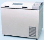 Tủ ấm lạnh có lắc cửa trên 200 lít LK Lab LI-BS200L