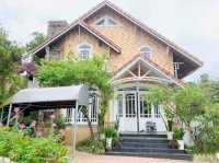 Cho Thuê Villa Sân Vườn Lê Hồng Phong P4 Đà Lạt