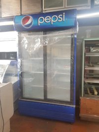 Tủ Mát 2 Cửa Lùa Hiệu Pepsi Dung Tích 1500L Mới 92%