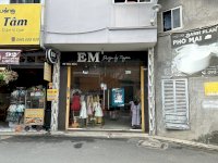 Chính Chủ Sang Shop Thời Trang Tâm Huyết Mặt Tiền Đường Hoa Đào - Phường 2 - Phú Nhuận - Tp Hồ Chí Minh