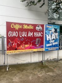 Sang Nhượng Phòng Trà Hát Cho Nhau Nghe Tại Bắc Từ Liêm, Hà Nội