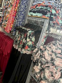 Bán, Đóng Sỉ Giá Rẻ Cho Shop Online Các Lô Đầm Xuất Khẩu Dư