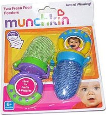 Dụng cụ cho bé ăn trái cây (Munchkin)