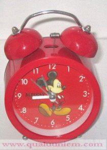 Đồng hồ để bàn (màu đỏ) 