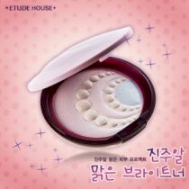 Phấn má tạo nhấn sáng cho khuôn mặt  Etude House Precious Mineral Brightener 