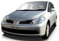 Nissan Tiida ST 1.8 MT Hatchback 2010