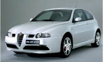 Alfa Romeo 147 2.0 MT 2010 động cơ xăng