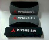 Gối xe ô tô Mitsubishi