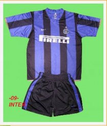 Quần áo bóng đá Inter Milan sọc xanh đen