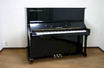 Yamaha YU3 Black