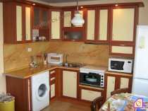 Tủ bếp gỗ dổi CS008