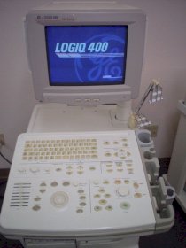 Máy siêu âm màu 2D GE Logiq 400