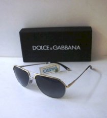 Kính Dolce & Gabbana Italy DG2097-61-024/13 