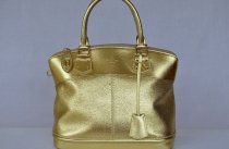 Louis Vuitton Suhali Lockit Gold PM TH23