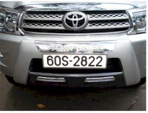 Ốp cản trước mạ crom Toyota Fortuner