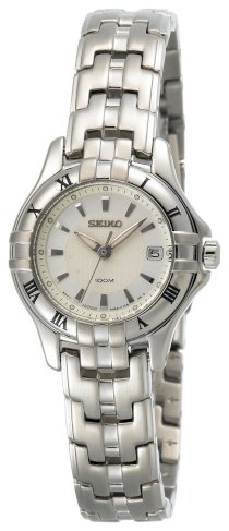 Seiko Men's SNK601 Seiko 5 Automatic Silver Dial Stainless Steel Bracelet Watch