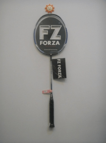 Vợt cầu lông FZ Forza Mega Speed 66