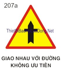 Biển báo nguy hiêm giao nhau với đường không ưu tiên 207a Châu Gia Phát